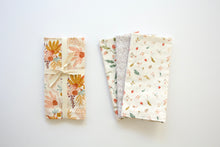 Load image into Gallery viewer, Spring Napkins - Set of 4