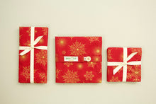 Load image into Gallery viewer, Elegant Holiday Napkins in Red - Set of 4