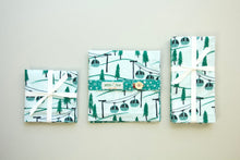 Load image into Gallery viewer, Ski Themed Winter Napkins- Set of 4