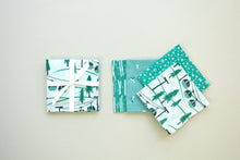 Load image into Gallery viewer, Ski Themed Winter Napkins- Set of 4