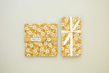 Load image into Gallery viewer, Warm Gold Toned Napkins - Set of 4