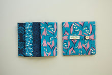 Load image into Gallery viewer, Blue Floral Napkins - Set of 4