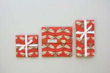 Load image into Gallery viewer, Bee Themed Napkins - Set of 4