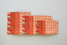 Load image into Gallery viewer, Bee Themed Napkins - Set of 4