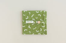 Load image into Gallery viewer, Pastel Colored Seedlings Mismatched Napkins - Set of 4